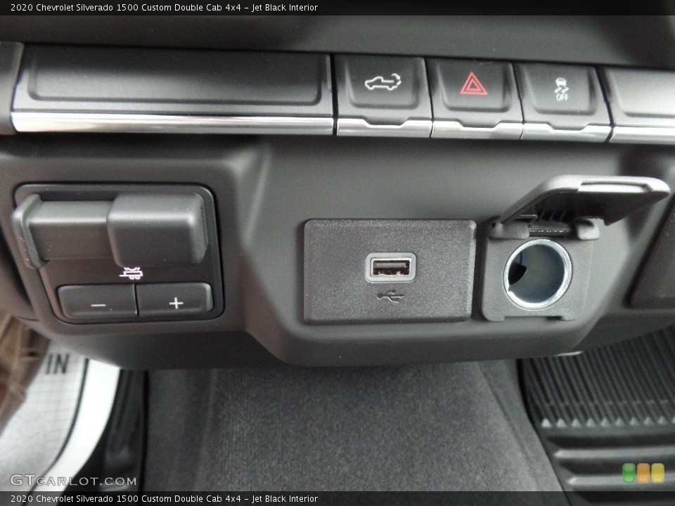 Jet Black Interior Controls for the 2020 Chevrolet Silverado 1500 Custom Double Cab 4x4 #135328225