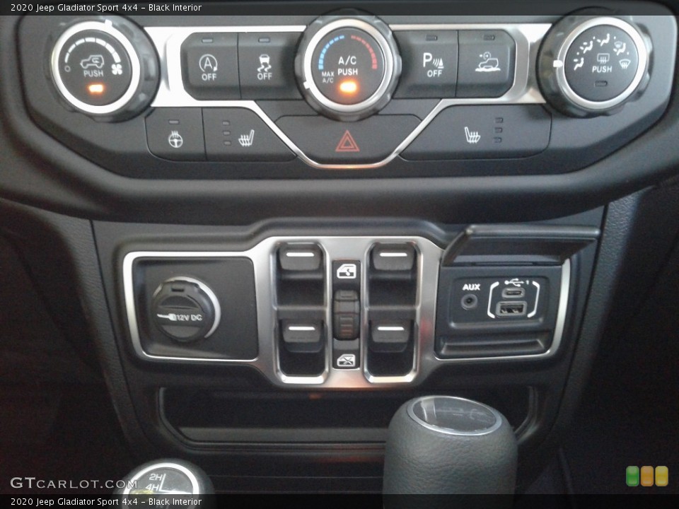 Black Interior Controls for the 2020 Jeep Gladiator Sport 4x4 #135339508