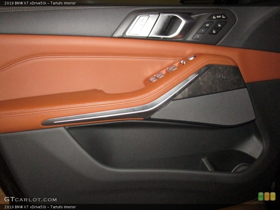 Tartufo Interior Door Panel for the 2019 BMW X7 xDrive50i #135345598