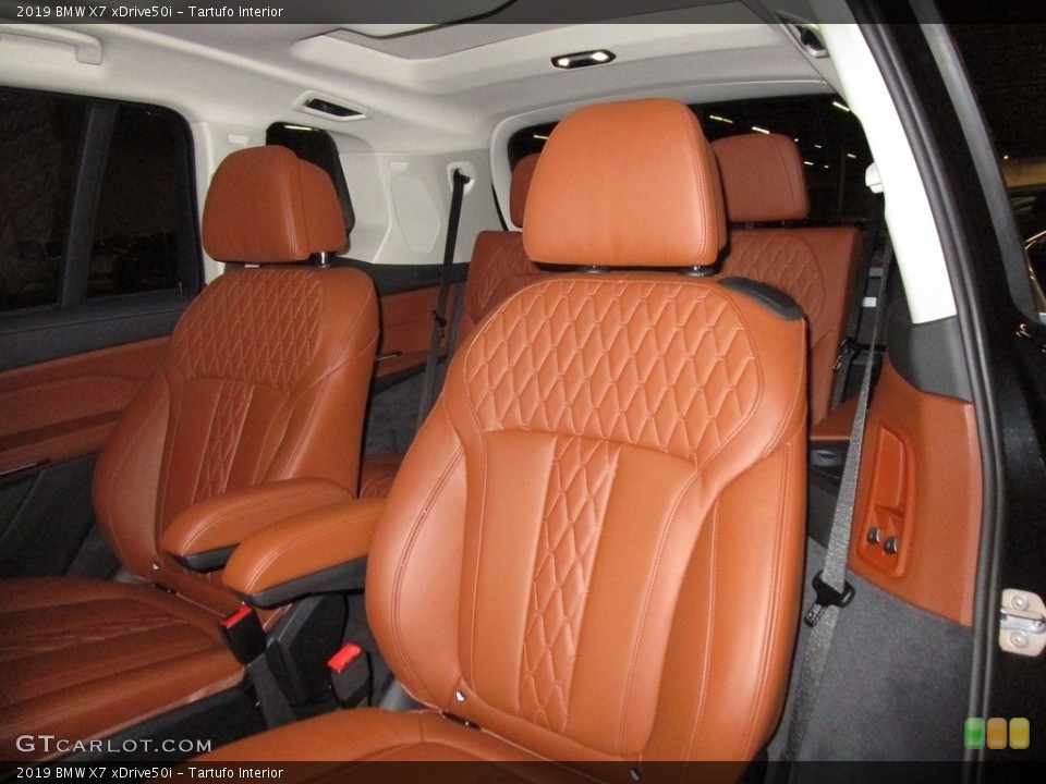 Tartufo Interior Rear Seat for the 2019 BMW X7 xDrive50i #135345718