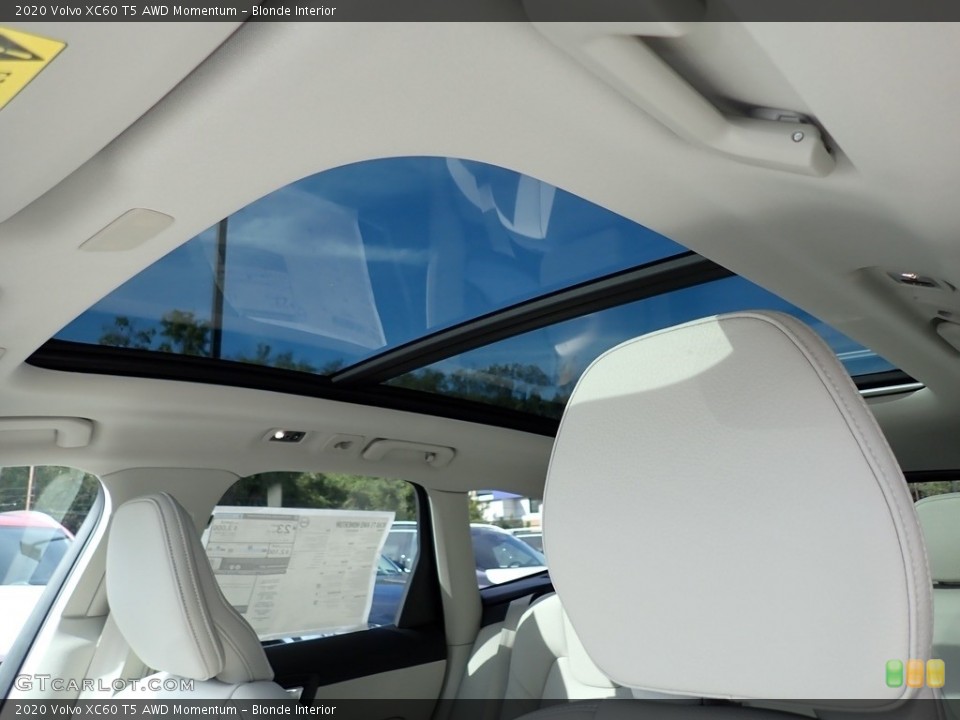 Blonde Interior Sunroof for the 2020 Volvo XC60 T5 AWD Momentum #135361493