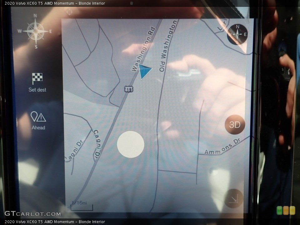 Blonde Interior Navigation for the 2020 Volvo XC60 T5 AWD Momentum #135361532