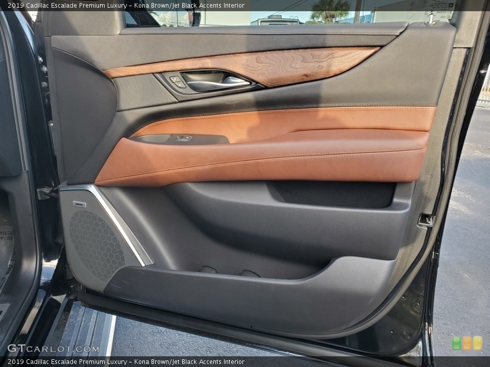 Kona Brown/Jet Black Accents Interior Door Panel for the 2019 Cadillac Escalade Premium Luxury #135366575