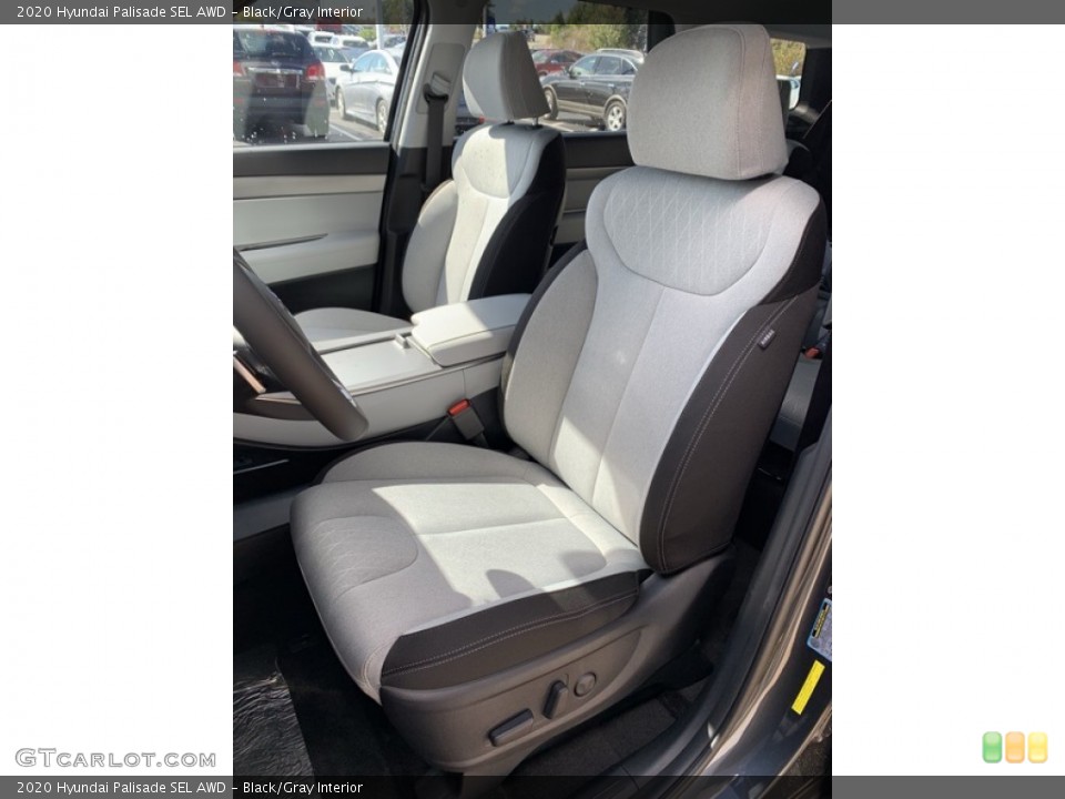Black/Gray Interior Photo for the 2020 Hyundai Palisade SEL AWD #135376199