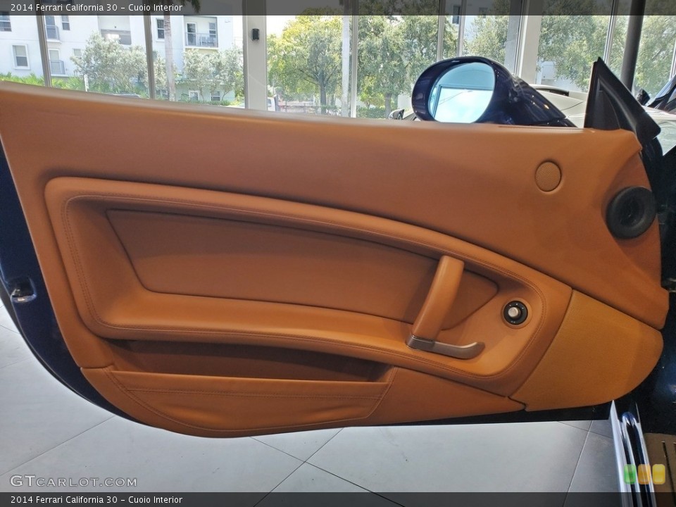 Cuoio Interior Door Panel for the 2014 Ferrari California 30 #135419135