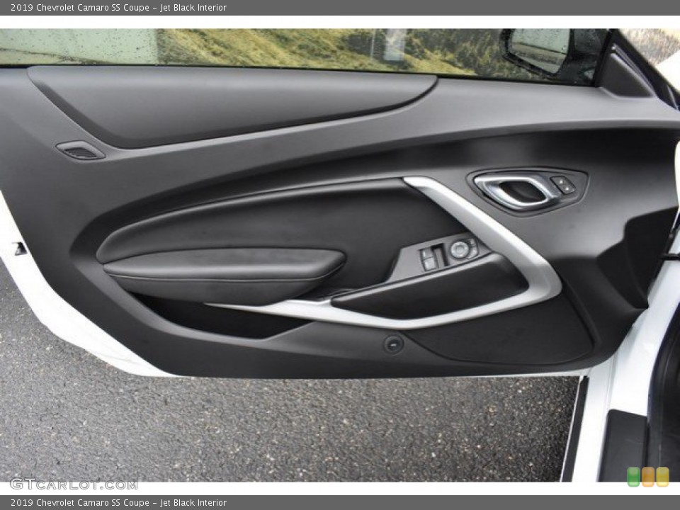 Jet Black Interior Door Panel for the 2019 Chevrolet Camaro SS Coupe #135446188