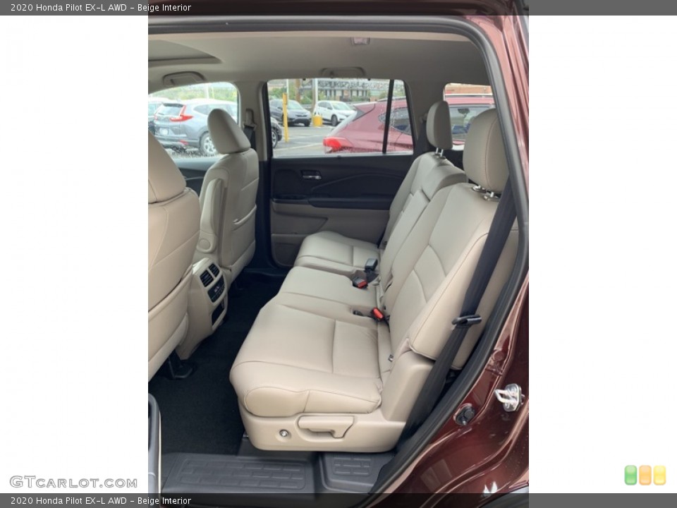 Beige Interior Rear Seat for the 2020 Honda Pilot EX-L AWD #135465110