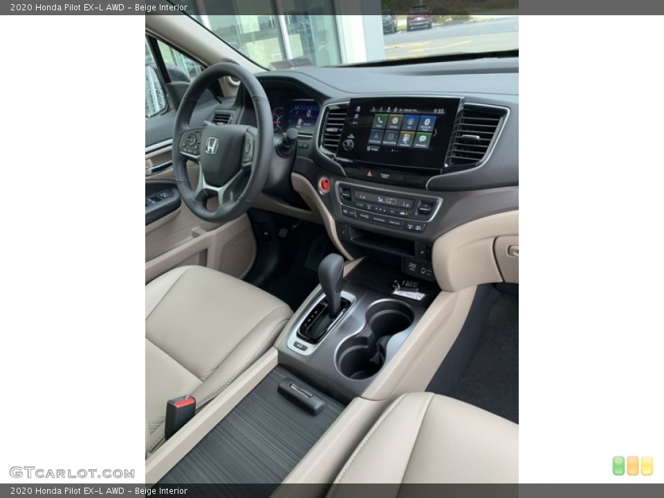 Beige Interior Dashboard for the 2020 Honda Pilot EX-L AWD #135465302
