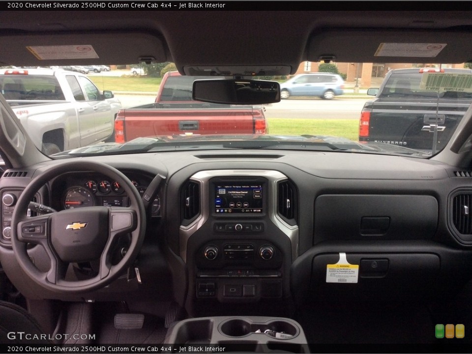Jet Black Interior Dashboard for the 2020 Chevrolet Silverado 2500HD Custom Crew Cab 4x4 #135494569