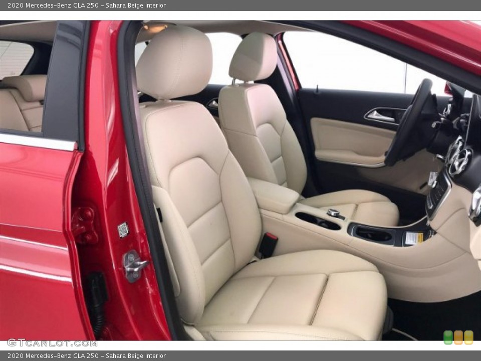 Sahara Beige 2020 Mercedes-Benz GLA Interiors