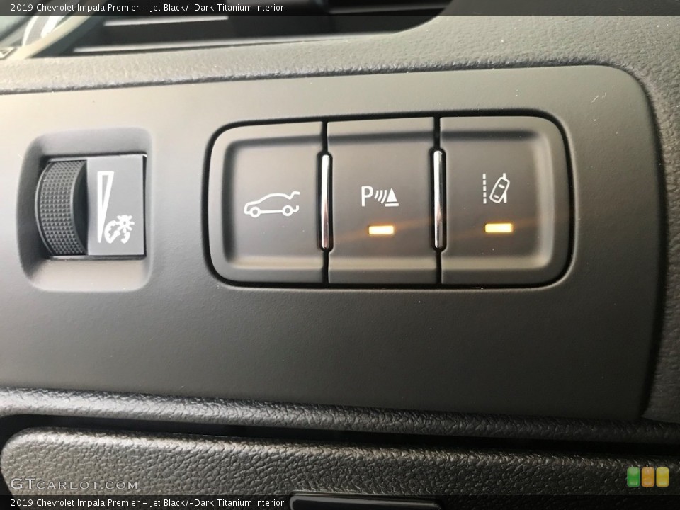 Jet Black/­Dark Titanium Interior Controls for the 2019 Chevrolet Impala Premier #135517511