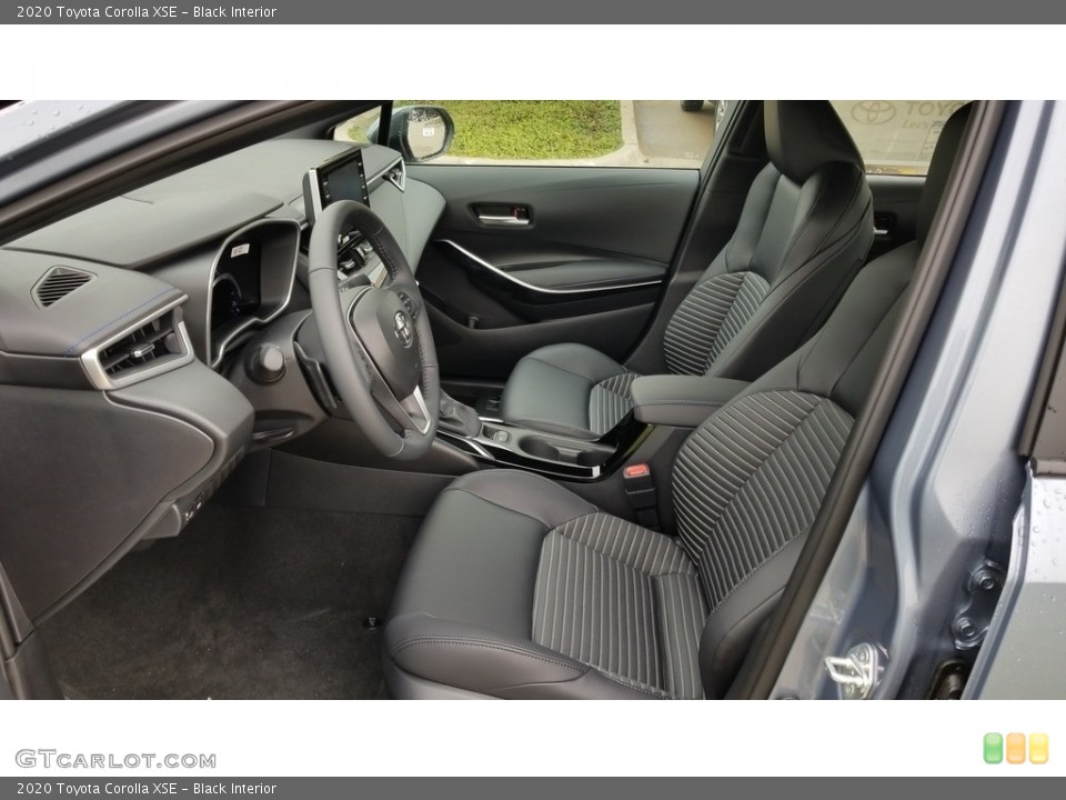 Black Interior Photo for the 2020 Toyota Corolla XSE #135534303