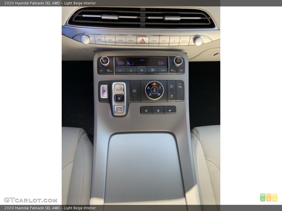 Light Beige Interior Controls for the 2020 Hyundai Palisade SEL AWD #135549878