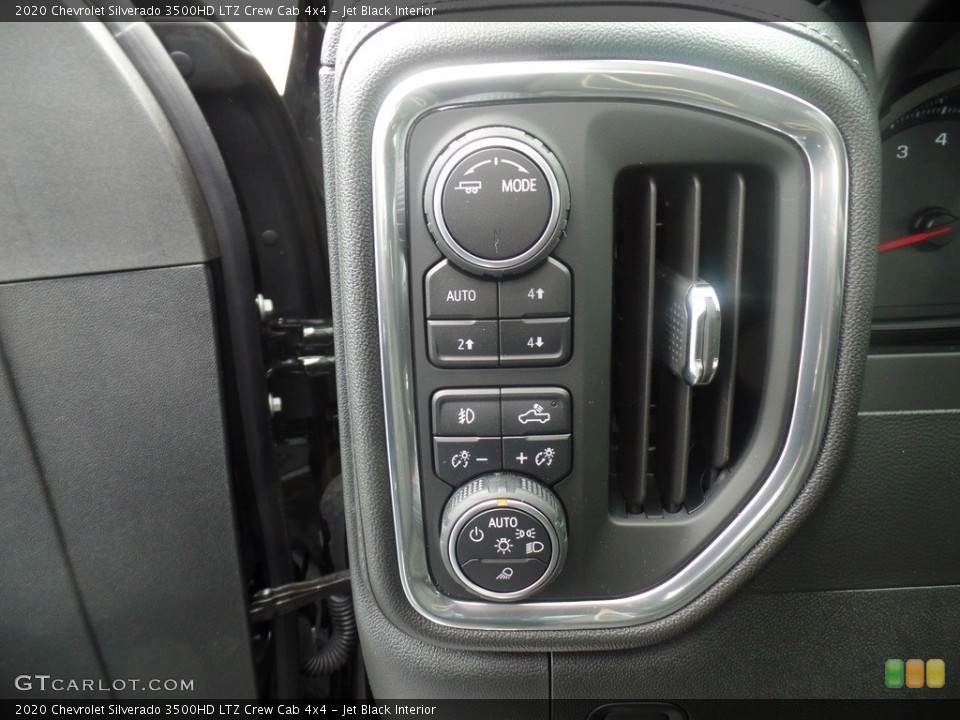 Jet Black Interior Controls for the 2020 Chevrolet Silverado 3500HD LTZ Crew Cab 4x4 #135579772