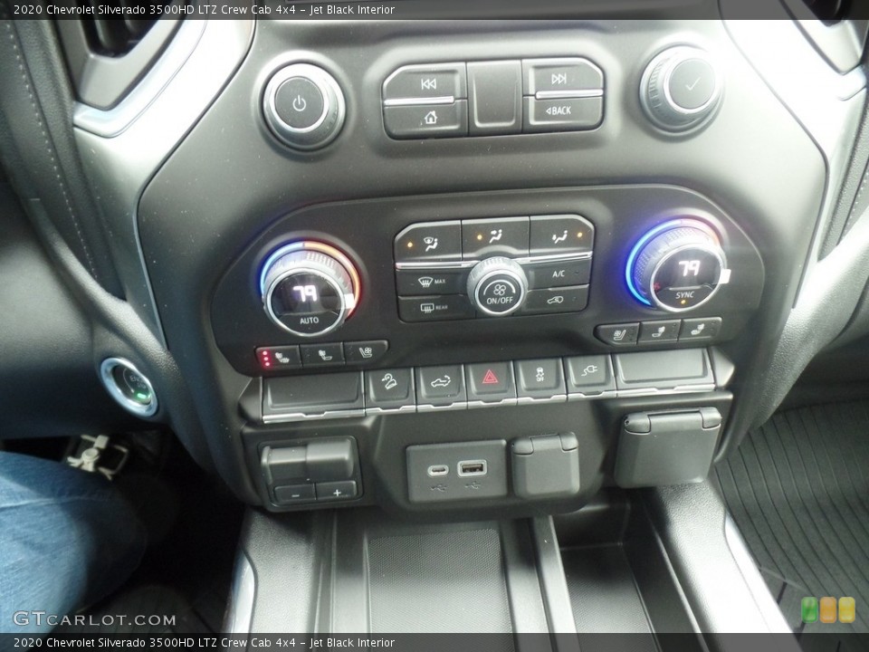 Jet Black Interior Controls for the 2020 Chevrolet Silverado 3500HD LTZ Crew Cab 4x4 #135580081