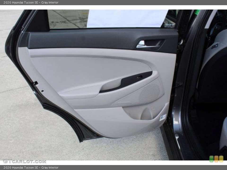 Gray Interior Door Panel for the 2020 Hyundai Tucson SE #135585289