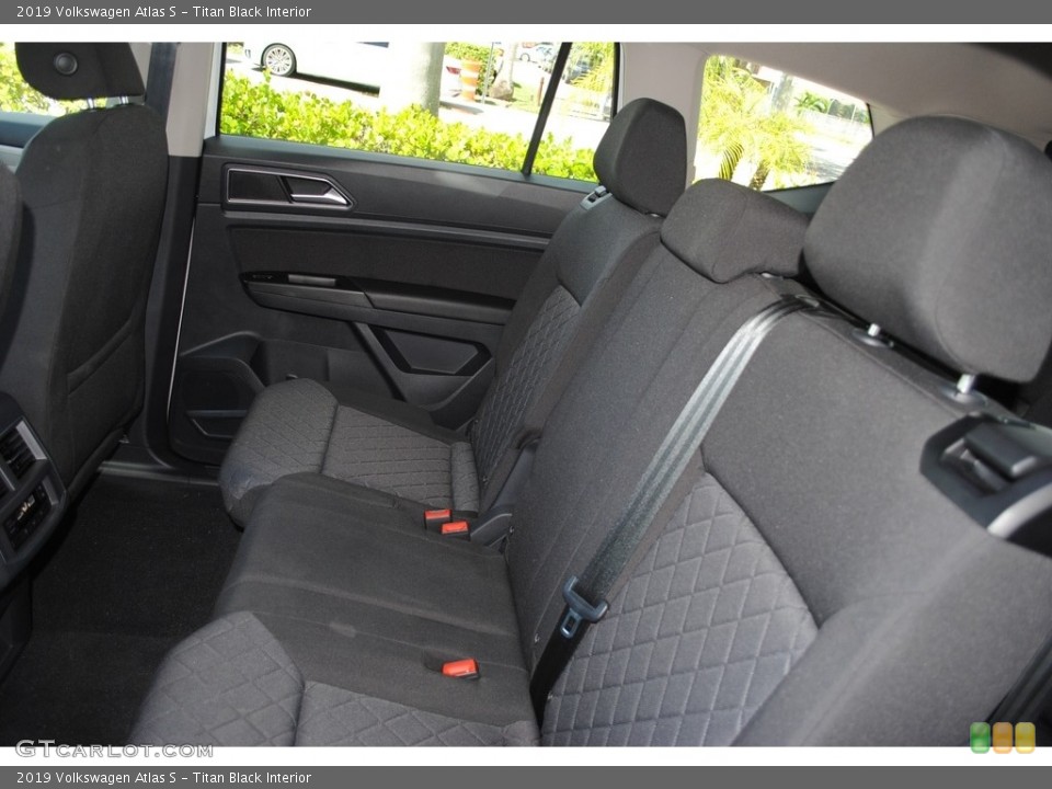 Titan Black Interior Rear Seat for the 2019 Volkswagen Atlas S #135597180