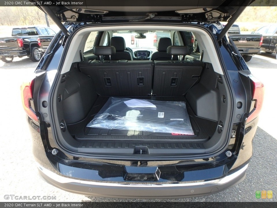 Jet Black Interior Trunk for the 2020 GMC Terrain SLT AWD #135629093