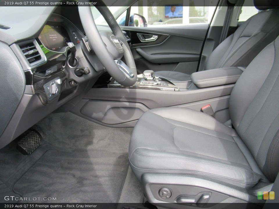 Rock Gray Interior Photo for the 2019 Audi Q7 55 Prestige quattro #135651325