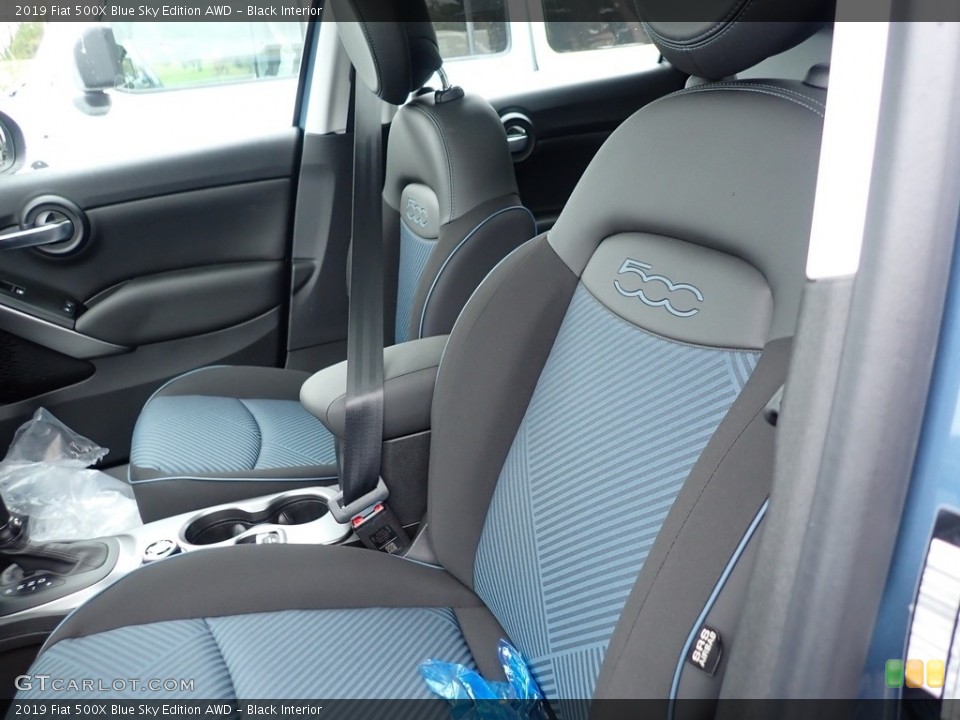 Black 2019 Fiat 500X Interiors