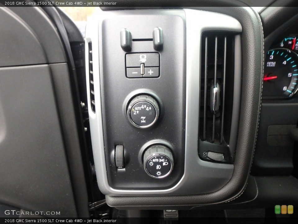 Jet Black Interior Controls for the 2018 GMC Sierra 1500 SLT Crew Cab 4WD #135685011