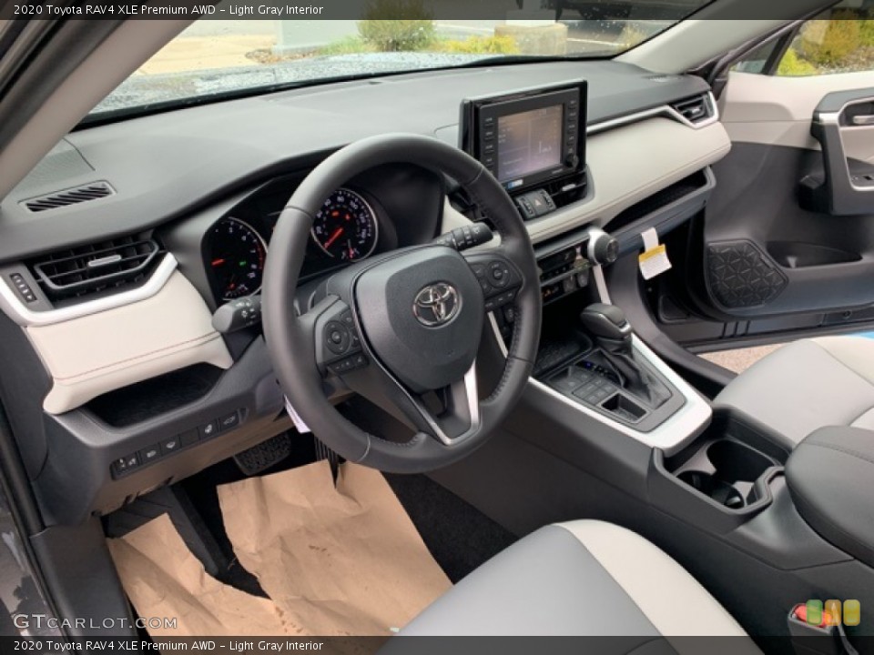 Light Gray Interior Photo for the 2020 Toyota RAV4 XLE Premium AWD #135734774
