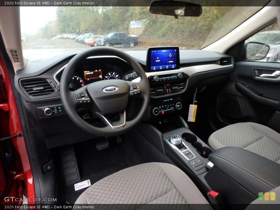 Dark Earth Gray Interior Photo for the 2020 Ford Escape SE 4WD #135738869