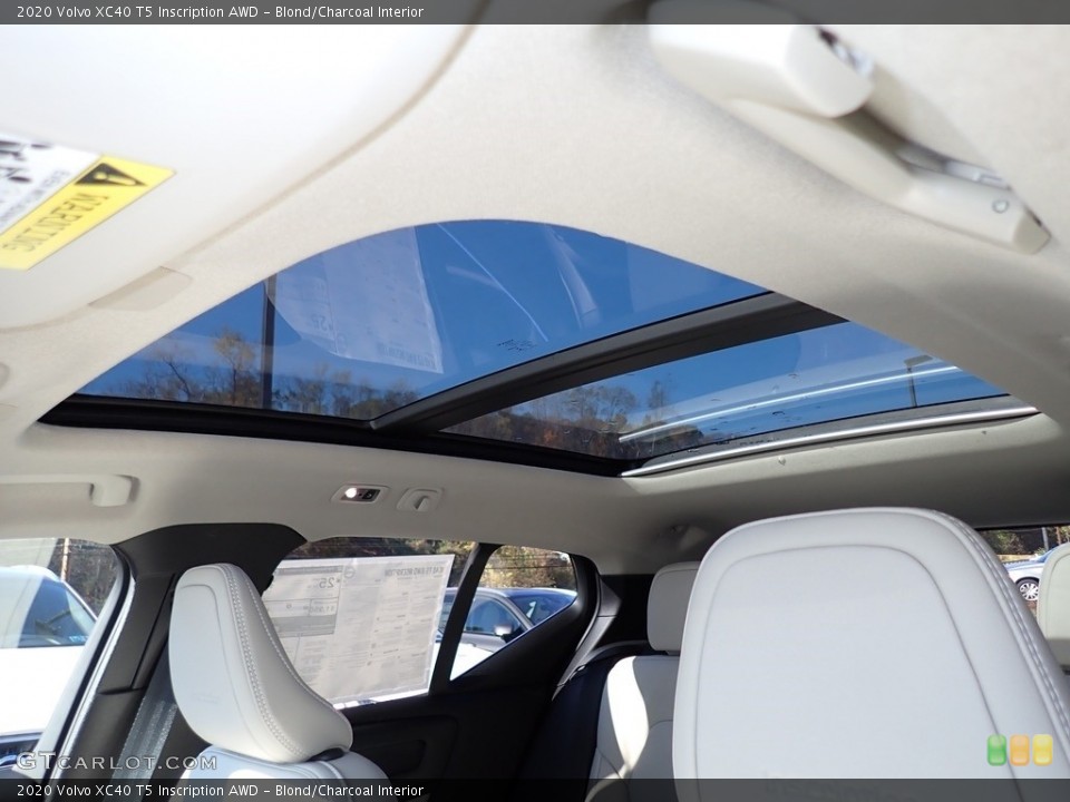 Blond/Charcoal Interior Sunroof for the 2020 Volvo XC40 T5 Inscription AWD #135752898
