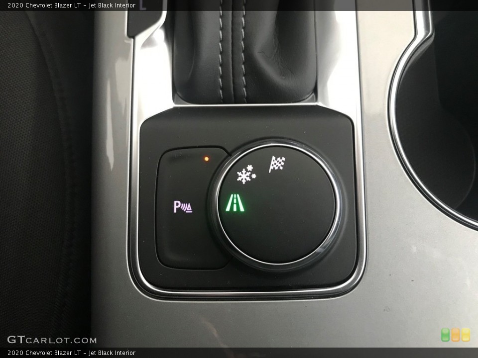 Jet Black Interior Controls for the 2020 Chevrolet Blazer LT #135783245