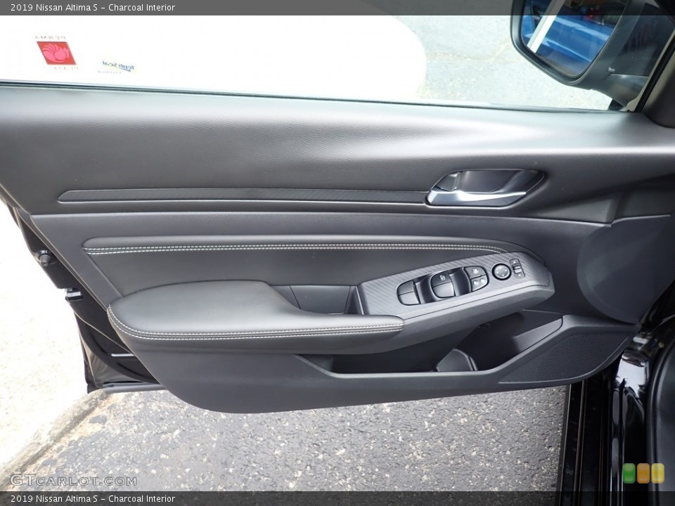 Charcoal Interior Door Panel for the 2019 Nissan Altima S #135783605