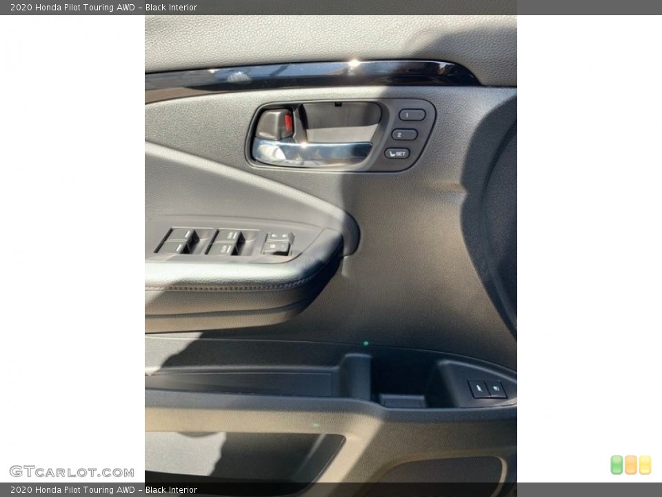 Black Interior Controls for the 2020 Honda Pilot Touring AWD #135848360