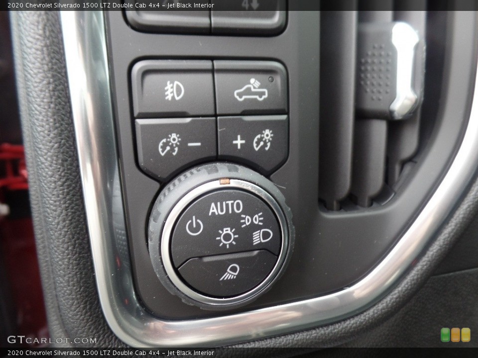 Jet Black Interior Controls for the 2020 Chevrolet Silverado 1500 LTZ Double Cab 4x4 #135921038