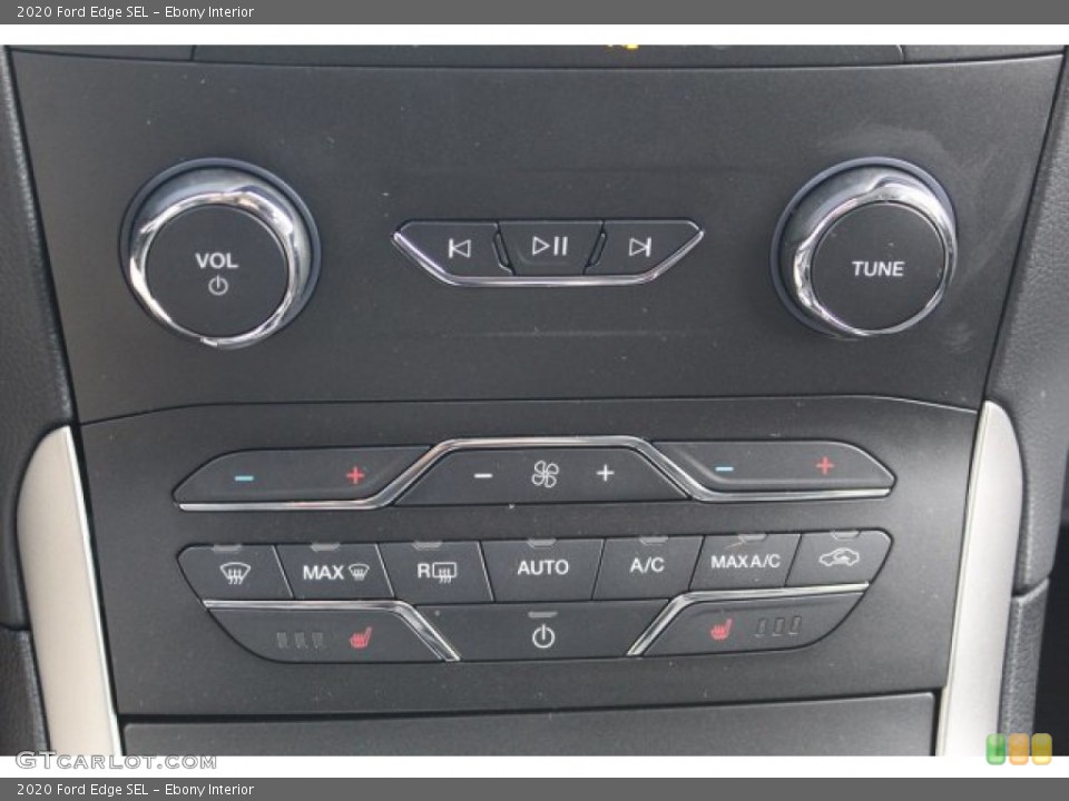 Ebony Interior Controls for the 2020 Ford Edge SEL #135926215