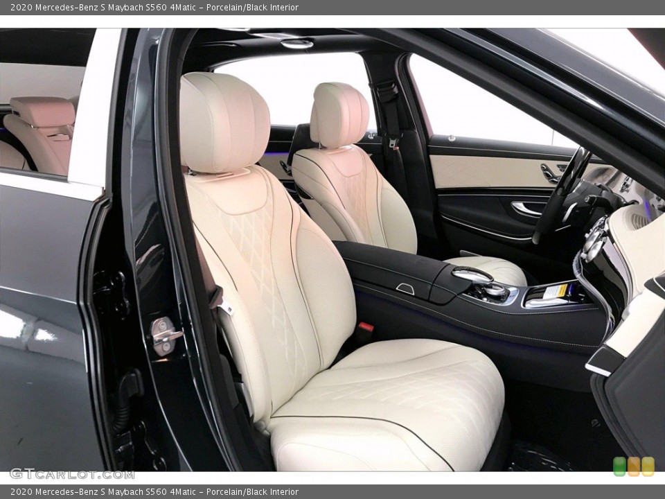 Porcelain/Black Interior Photo for the 2020 Mercedes-Benz S Maybach S560 4Matic #135948090
