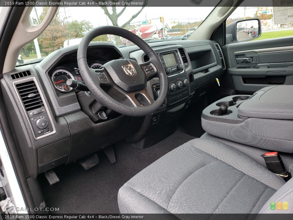 Black/Diesel Gray 2019 Ram 1500 Interiors