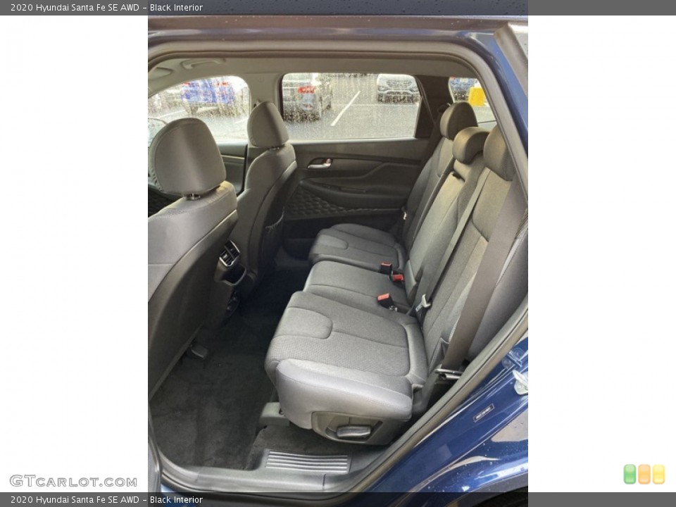 Black Interior Rear Seat for the 2020 Hyundai Santa Fe SE AWD #136010386