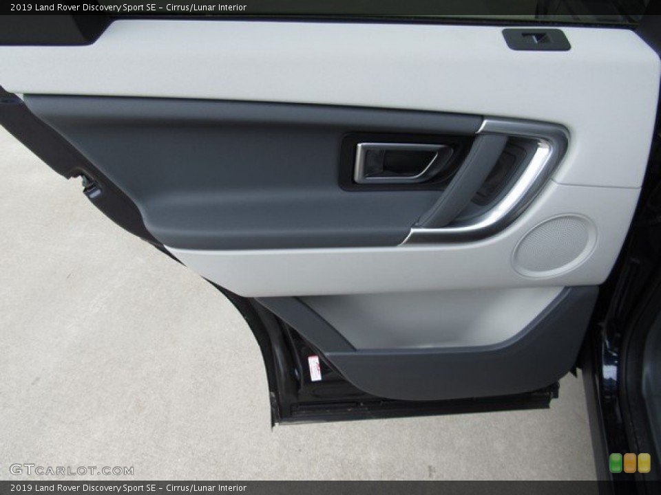 Cirrus/Lunar Interior Door Panel for the 2019 Land Rover Discovery Sport SE #136025878