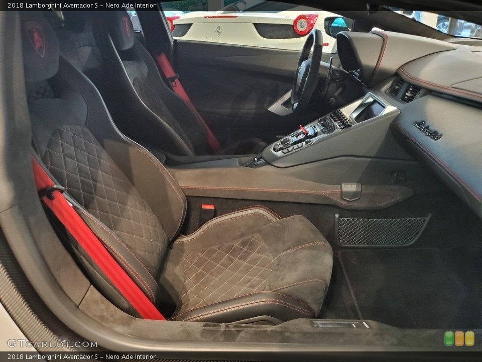 Nero Ade Interior Front Seat for the 2018 Lamborghini Aventador S #136049728