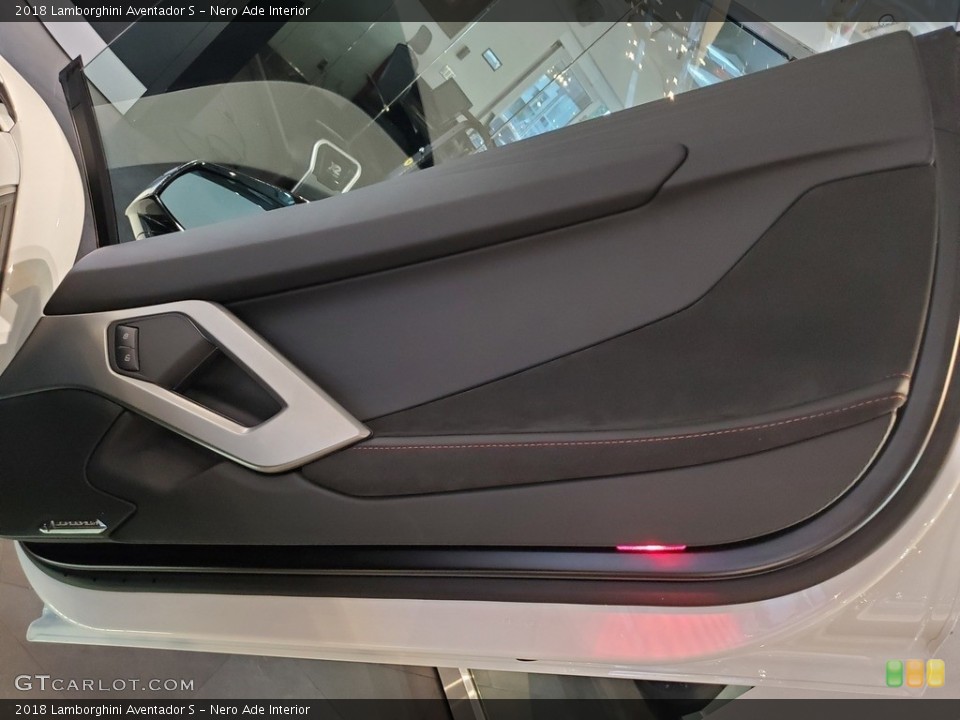 Nero Ade Interior Door Panel for the 2018 Lamborghini Aventador S #136049743