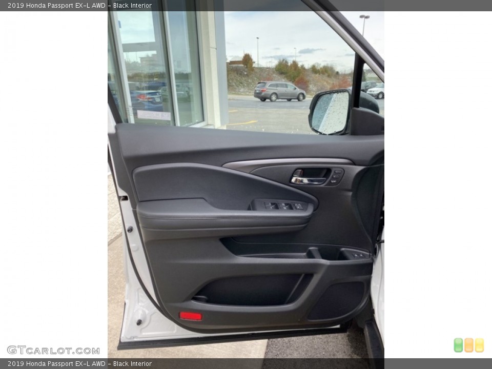 Black Interior Door Panel for the 2019 Honda Passport EX-L AWD #136050550
