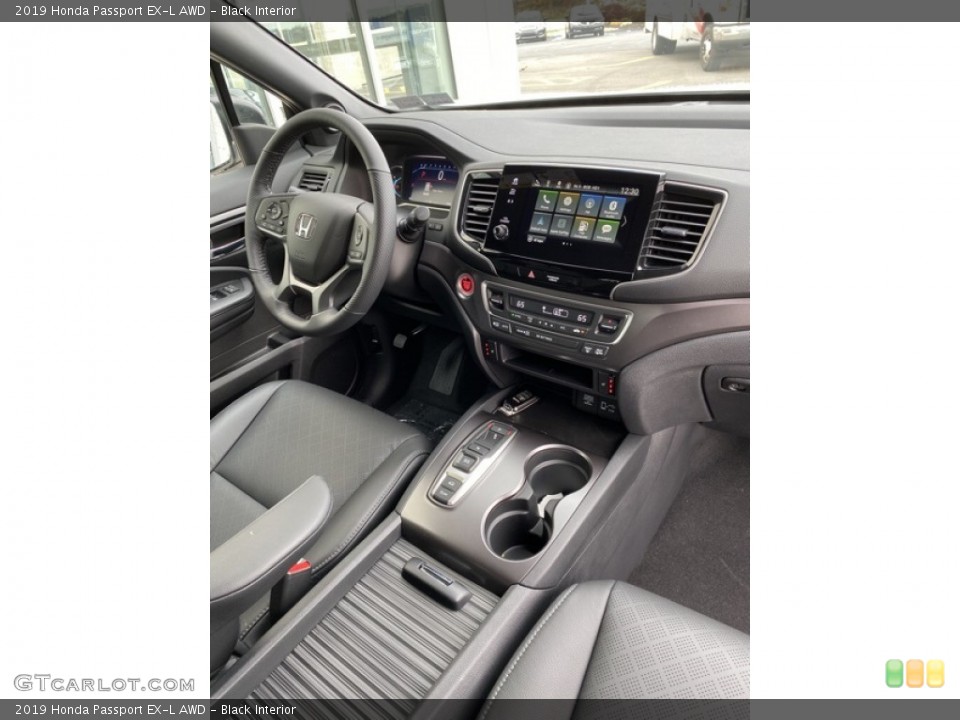 Black Interior Dashboard for the 2019 Honda Passport EX-L AWD #136050793