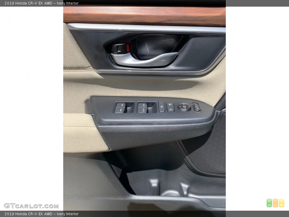 Ivory Interior Controls for the 2019 Honda CR-V EX AWD #136051560