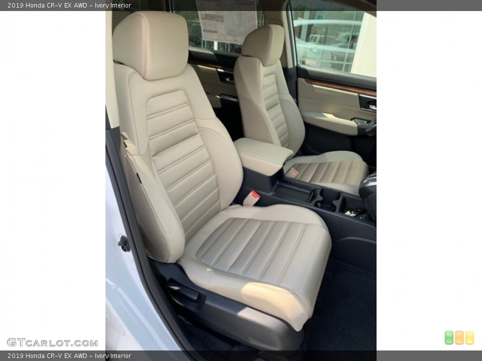 Ivory Interior Front Seat for the 2019 Honda CR-V EX AWD #136051739
