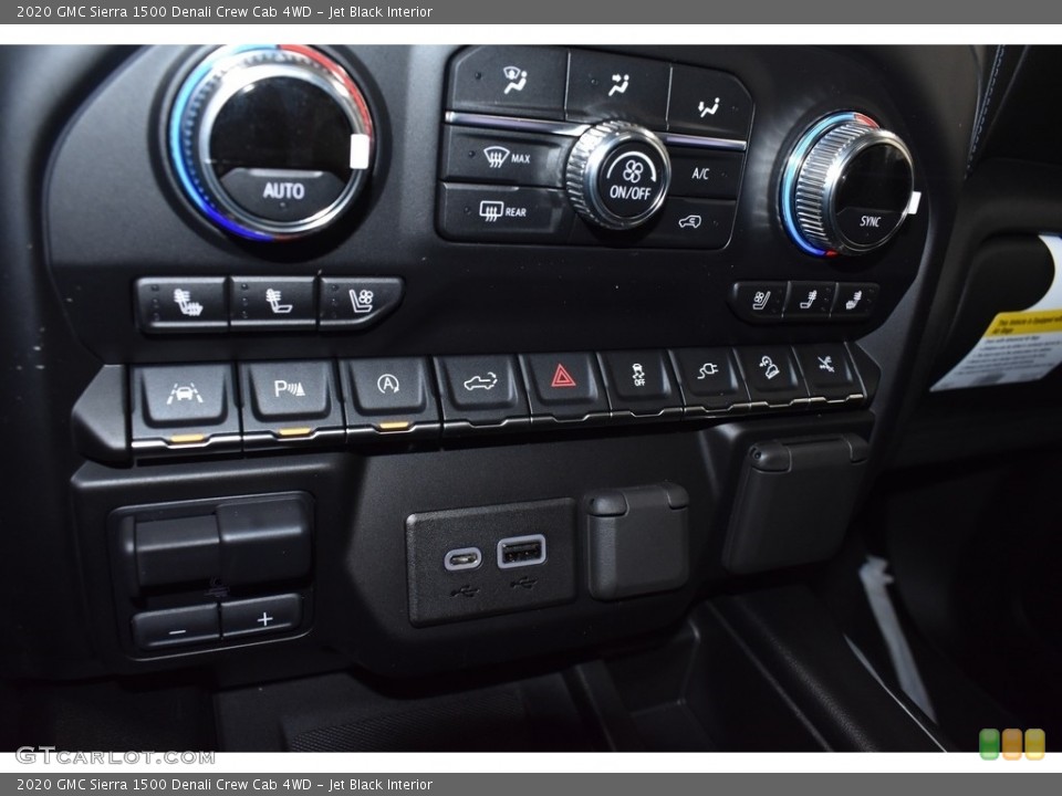 Jet Black Interior Controls for the 2020 GMC Sierra 1500 Denali Crew Cab 4WD #136080159