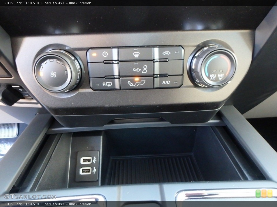 Black Interior Controls for the 2019 Ford F150 STX SuperCab 4x4 #136103648