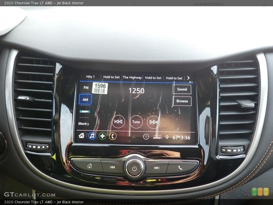 Jet Black Interior Controls for the 2020 Chevrolet Trax LT AWD #136117115