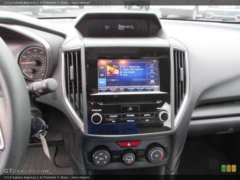 Ivory Interior Controls for the 2019 Subaru Impreza 2.0i Premium 5-Door #136124579