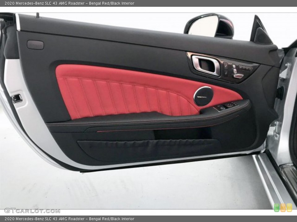 Bengal Red/Black Interior Door Panel for the 2020 Mercedes-Benz SLC 43 AMG Roadster #136131734