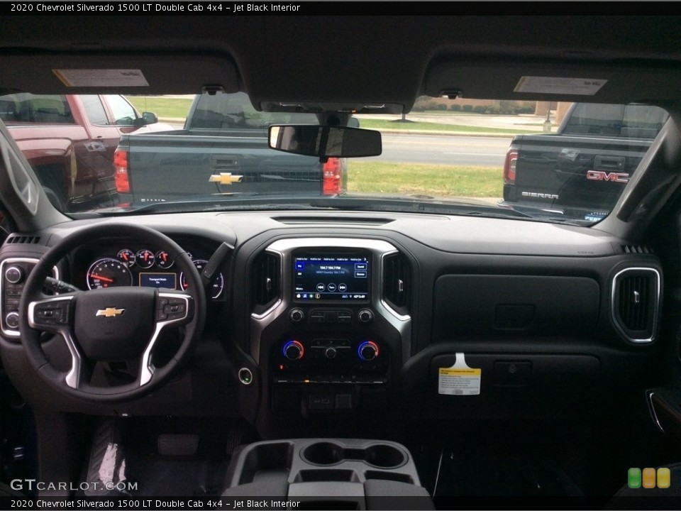 Jet Black Interior Dashboard for the 2020 Chevrolet Silverado 1500 LT Double Cab 4x4 #136132751