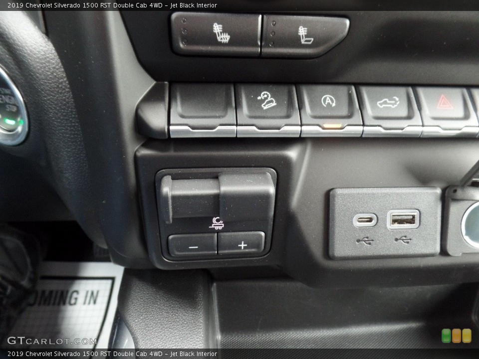 Jet Black Interior Controls for the 2019 Chevrolet Silverado 1500 RST Double Cab 4WD #136144511